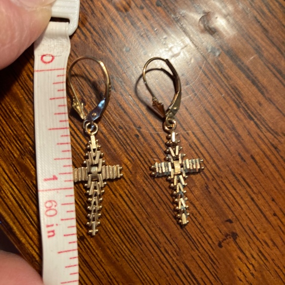 14K YELLOW IMPERIAL GOLD WHEAT DESIGN LEVERBACK CROSS DANGLE EARRINGS - Picture 4 of 5